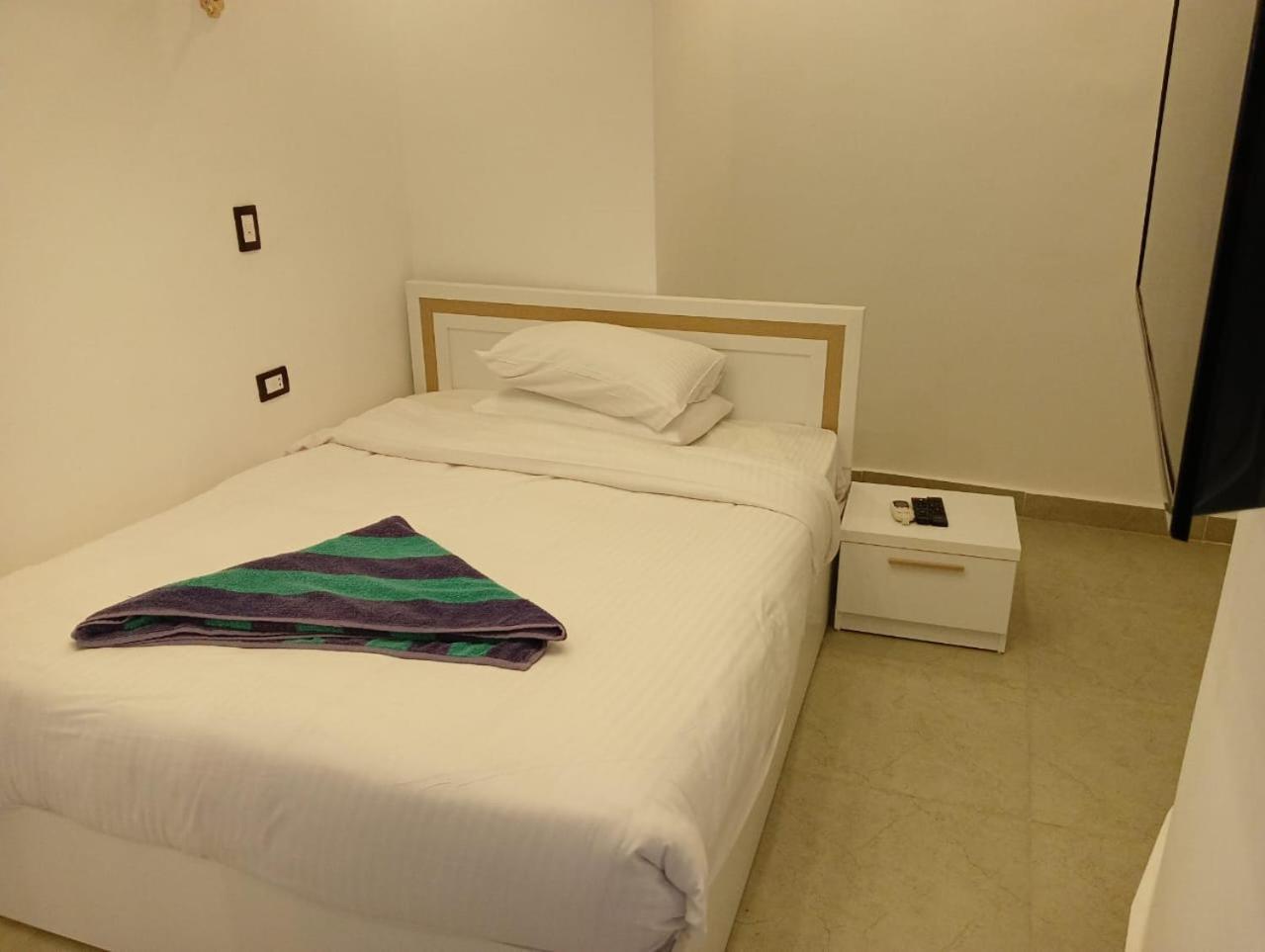 Porto Marina Apartments Powered By Amer-Group เอลอาลาเมน ภายนอก รูปภาพ