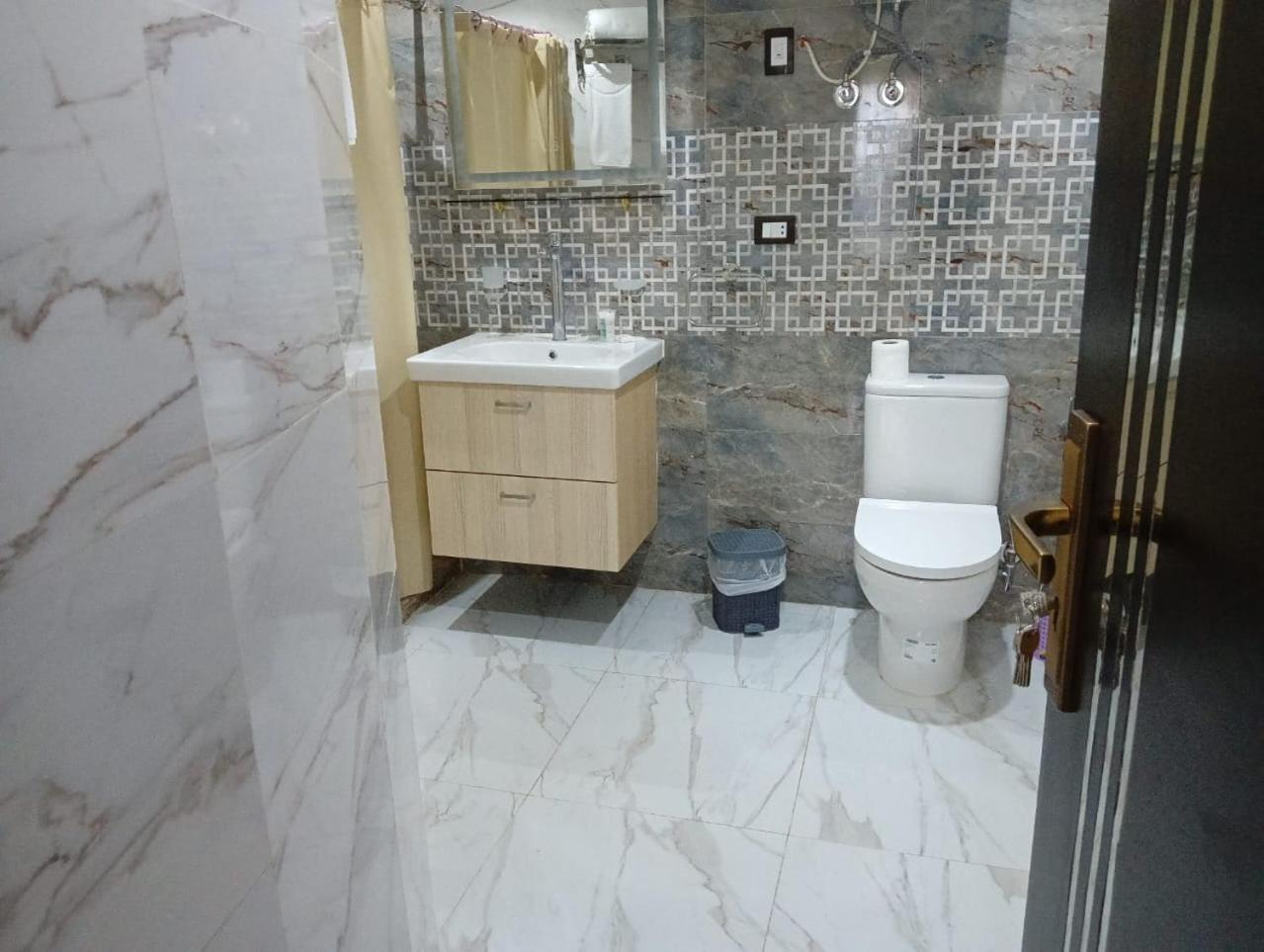Porto Marina Apartments Powered By Amer-Group เอลอาลาเมน ภายนอก รูปภาพ
