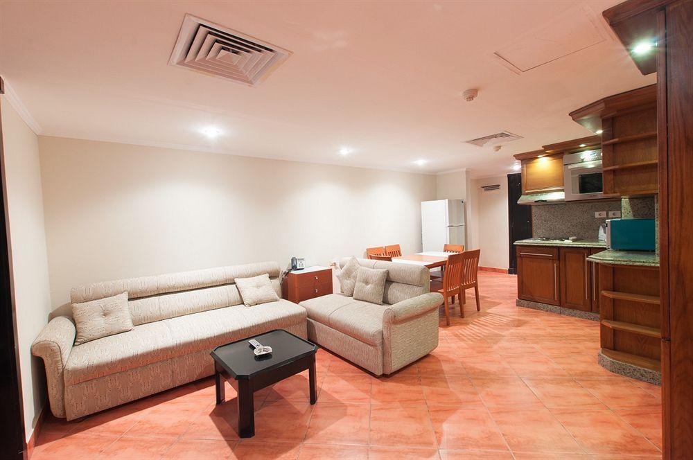 Porto Marina Apartments Powered By Amer-Group เอลอาลาเมน ภายนอก รูปภาพ