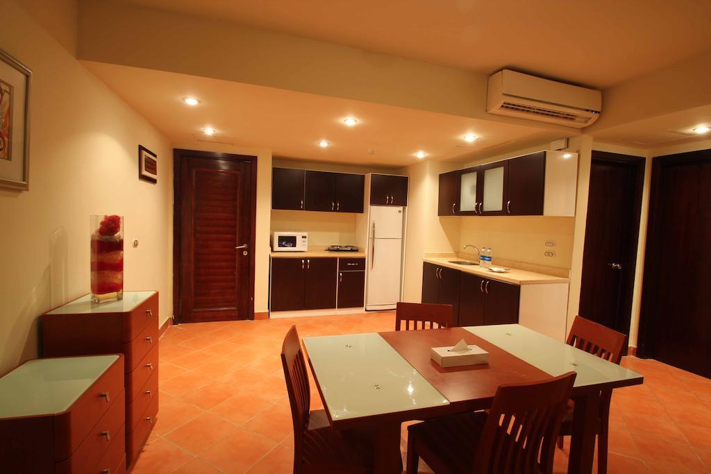 Porto Marina Apartments Powered By Amer-Group เอลอาลาเมน ภายนอก รูปภาพ